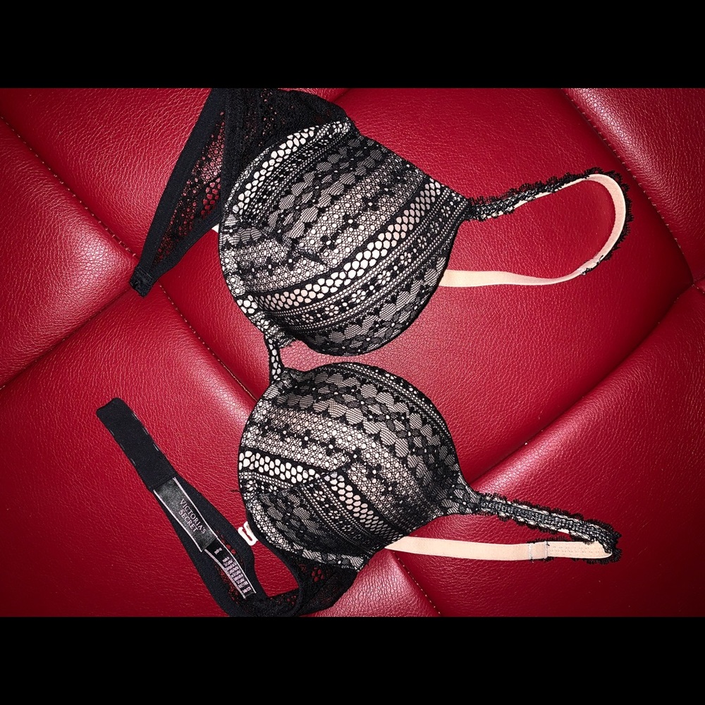 VS size 34B different color and styles some never used, 2 with sale tag